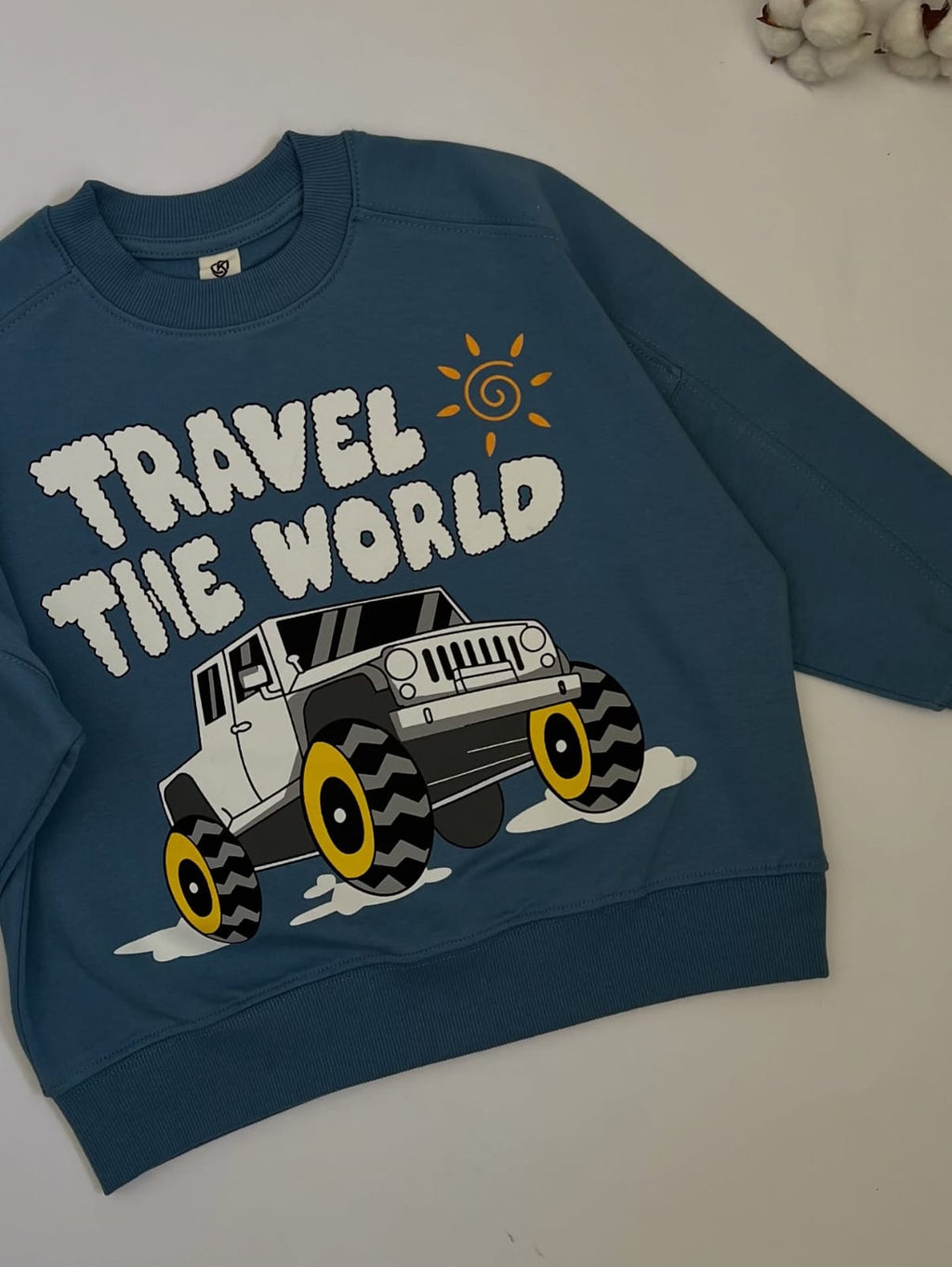Kids Sweatshirts (pack of 3 ) Travel the world