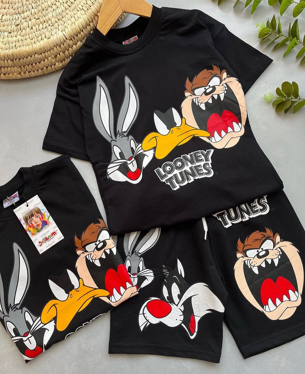 Black Looney Tunes Kids Set